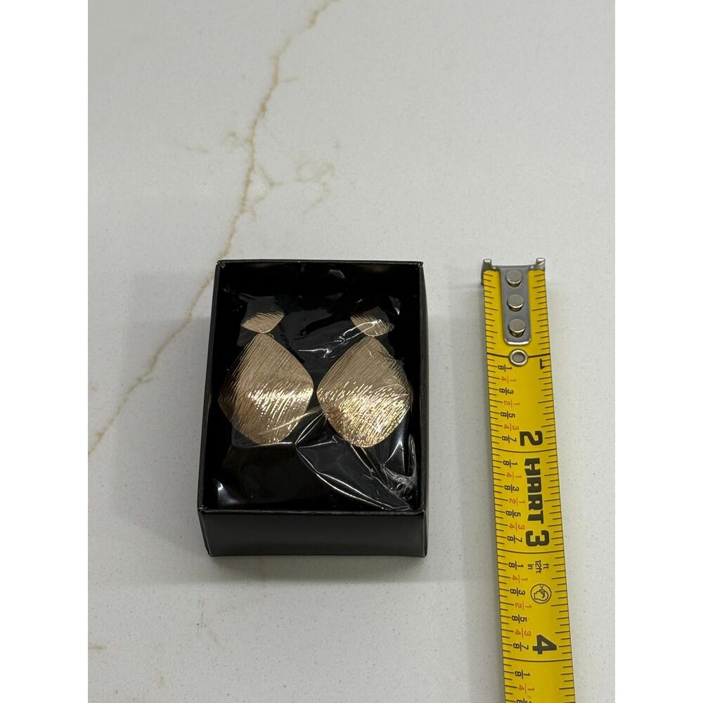 Vintage Avon Bold Gold Tone Textured Diamond Double Drop Earrings 1.5 Inch